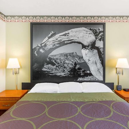 Motel Super 8 By Wyndham Grants Pass Exterior foto